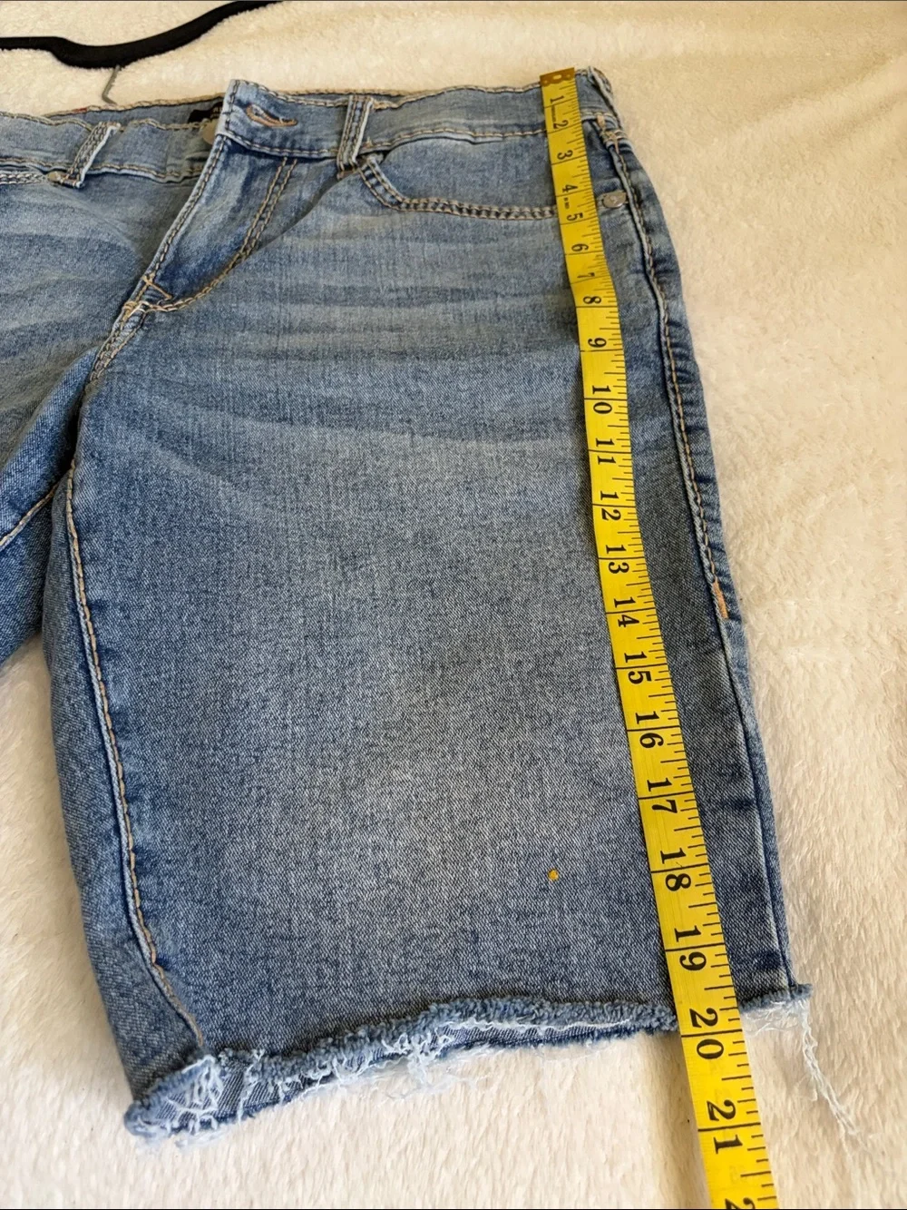 True Religion Ricky Men's Blue Denim Cut-Off Jeans Shorts Sz 32